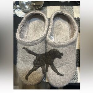 L.L. Bean Daybreak Scuff Dog Motif 2 Wool Slippers Taupe/Chocolate Dog Size 11